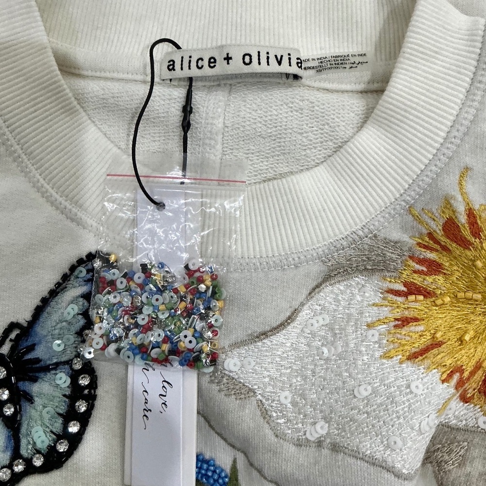 Alice + Olivia Russell Embellished Crewneck Sweatshirt Off White Size XS - Picture 12 of 15